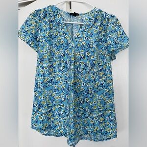 Hilary Ridley short sleeve blouse.
